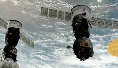 NASA astronaut, 2 cosmonauts return to Earth after eight-month stay International Space Station