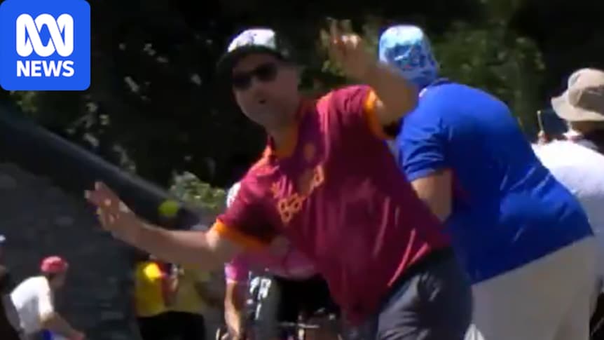 Tour de France 18th stage winner Richard Carapaz survives close call with spectator