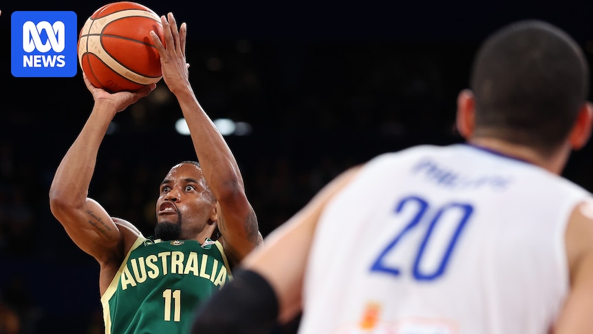 Bryce Cotton stars in Boomers' basketball World Cup qualifying against Philippines