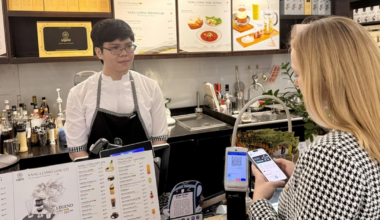Singaporean visitors can now pay in Vietnam using QR codes