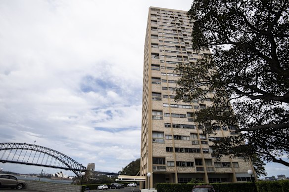 Blues Point Tower, November 2020.