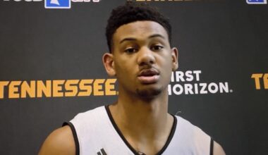 Washington focusing on defense with basketball Vols; white uniforms revealed