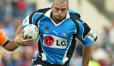 NRL community mourns death of Karl Lovell, former Parramatta Eels and Cronulla Sharks player, after battle with lung cancer