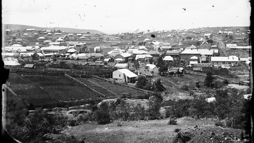 Hill End had a population of more than 8,000 people during the 1870s. (Supplied: State Library of New South Wales).