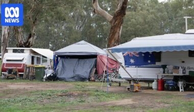 Homeless campers at Wagga Wagga under pressure as deadline to leave site arrives