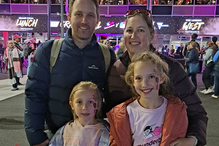 Young supporters of the Adelaide Thunderbirds.
