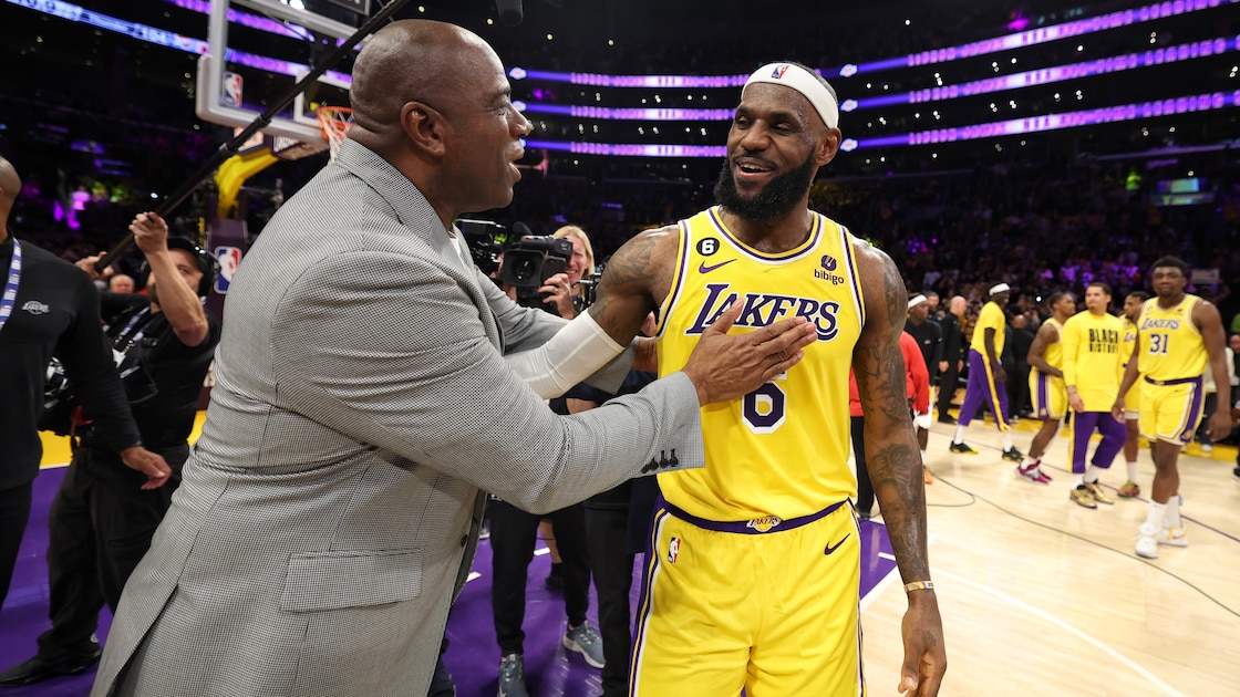 Magic Johnson Has 2 Questions for LeBron's 76ers & Declares Knicks 'My Favorite' to Make NBA Finals