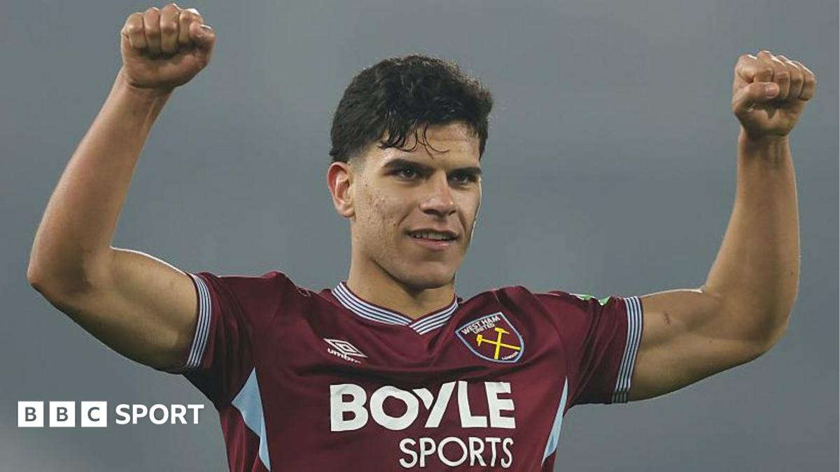 Mateus Fernandes with his arms aloft as he celebrates a West Ham win at Fulham in March 2026