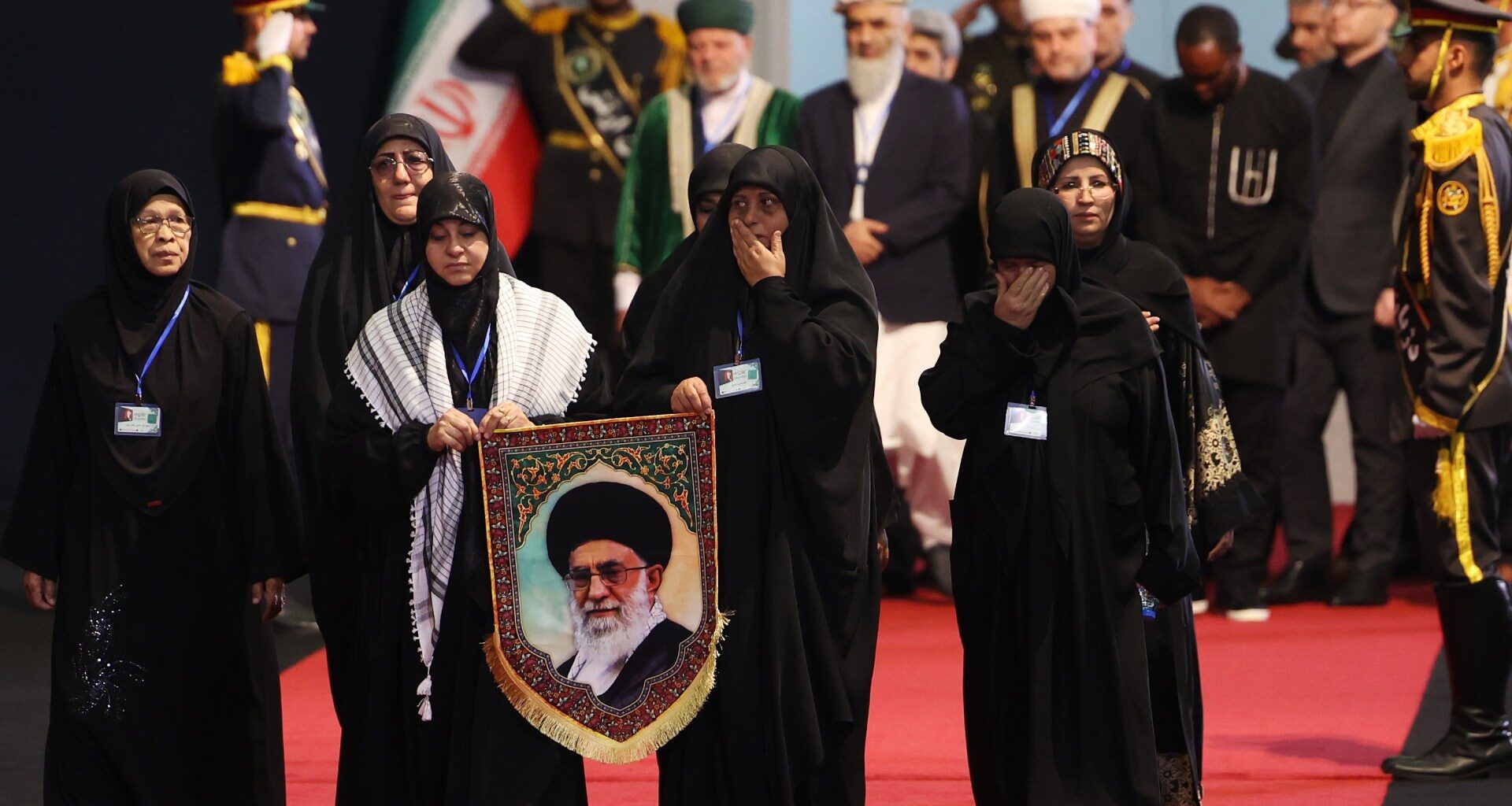 Mourners pay respects as Iran’s slain leader Ali Khamenei lies in state | US-Israel war on Iran News
