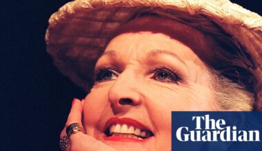 ‘Giggly, mischievous and extremely generous’: tributes to Penelope Keith | Theatre