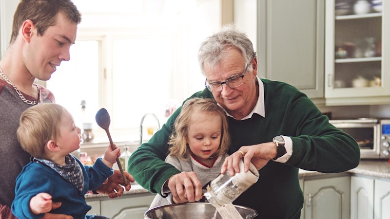 Sandwich generation finances: How to balance inheritance, mortgage debt and family expenses