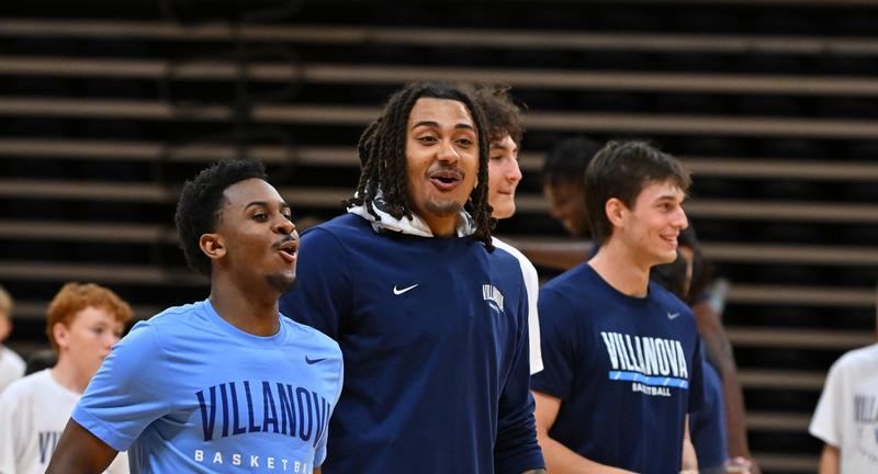 Nova Notebook: Royal Rapidly Feeling at Home