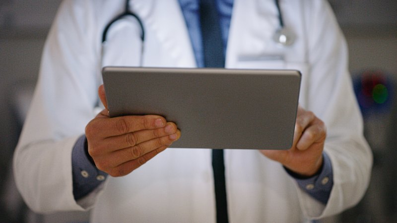 Victorian public hospital doctors strike: Why medical staff are preparing for first industrial action in 20 years