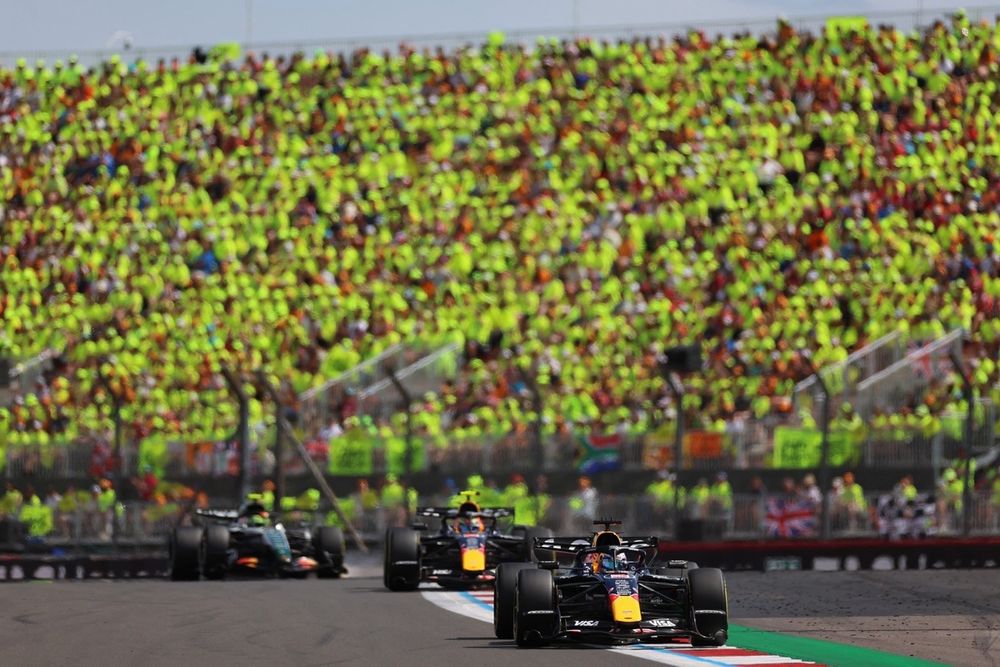 Max Verstappen, Red Bull Racing, Isack Hadjar, Red Bull Racing