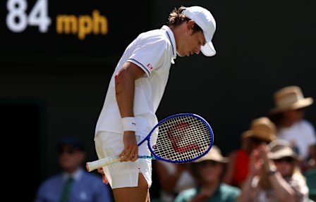 It was a tough day at the office for Alex de Minaur as he exited Wimbledon.
