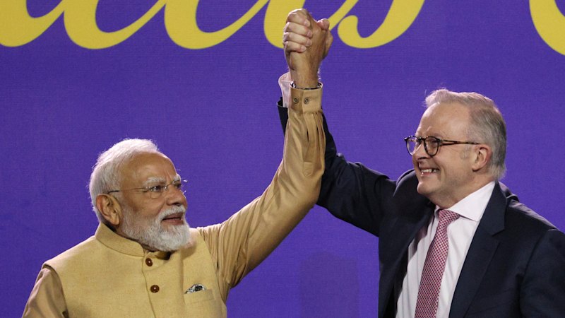 Narendra Modi in Melbourne: Thousands gather at Marvel Stadium for cultural extravaganza with Anthony Albanese