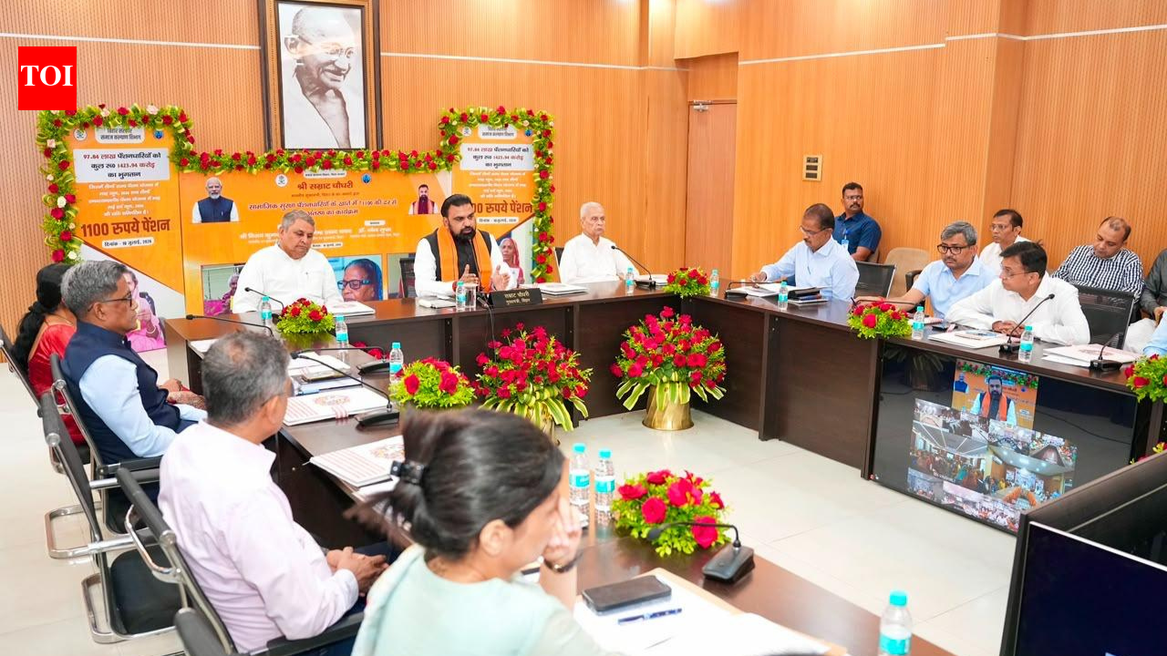 Bihar government transfers Rs 1,423 crore to 97.84 lakh pension beneficiaries | Patna News