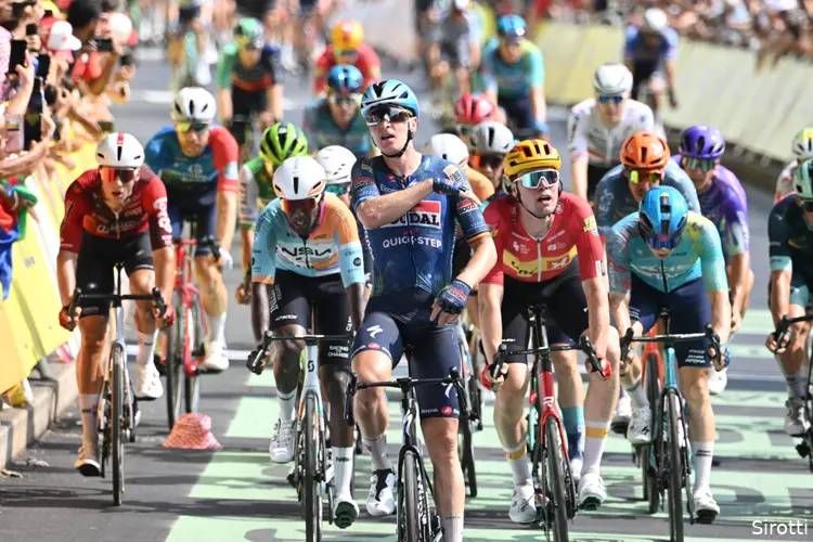 Merlier Analyzes His Sprint After Victory in the Tour de France