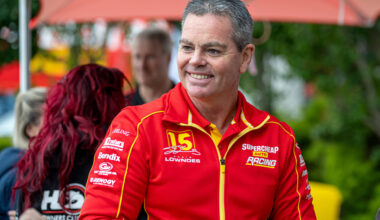 Craig Lowndes lands left-field drive