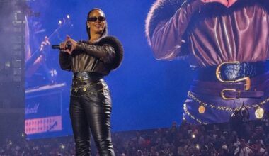 Rihanna Just Marked Her Return to the Stage in Summer’s Most Divisive Trend