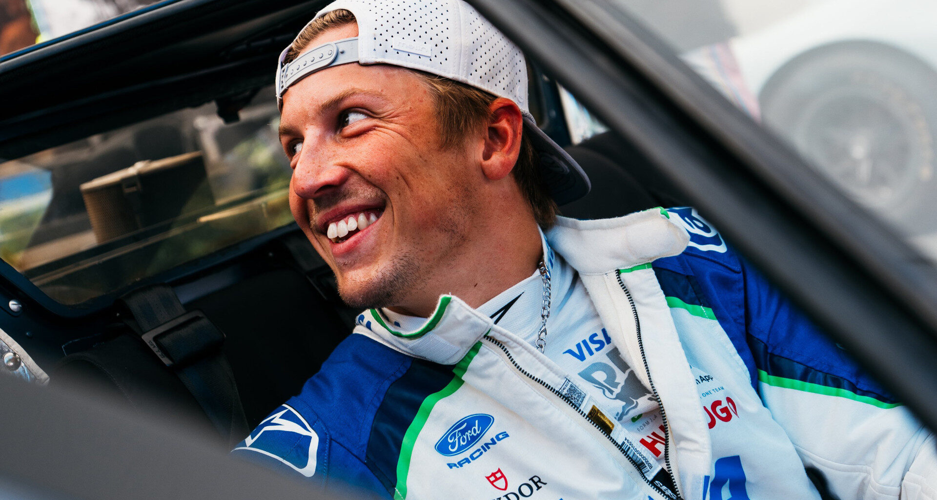 F1 news: Liam Lawson shaken by McLaren/Amon Ford GT40 drive