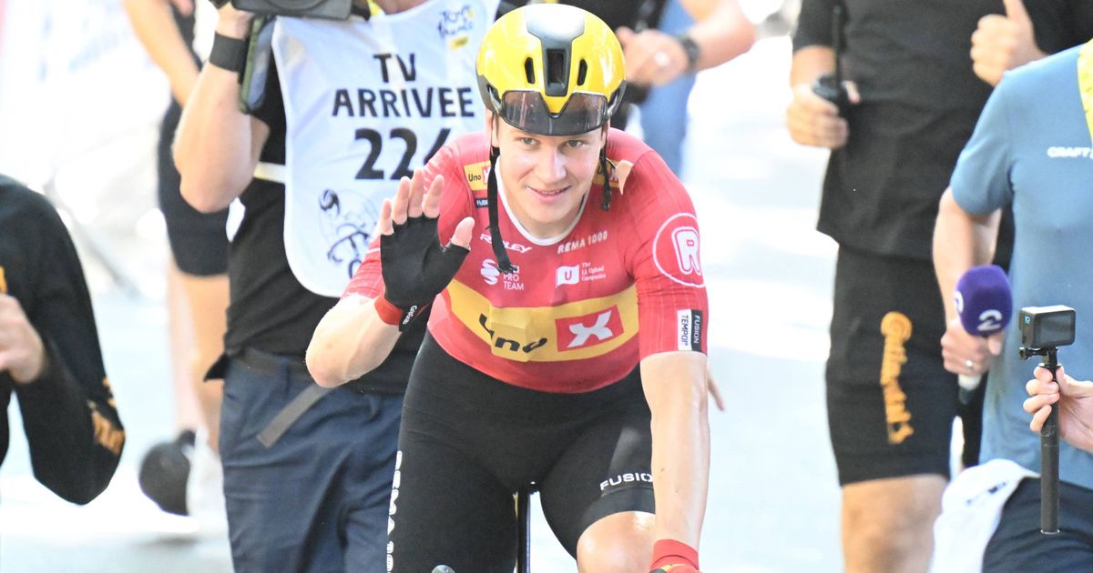 Abrahamsen thanks his helmet after 70kph Tour de France crash