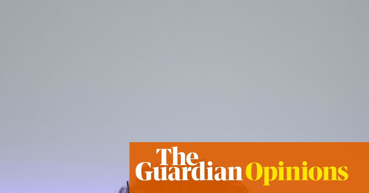 Smart glasses are deeply creepy. Why are celebrities like Kylie Jenner endorsing them? | Tayo Bero