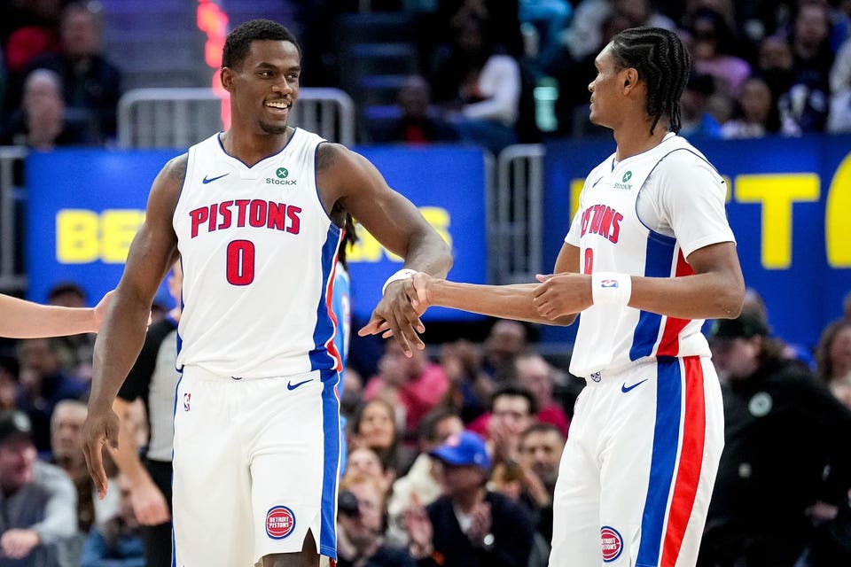 Oklahoma City Thunder v Detroit Pistons