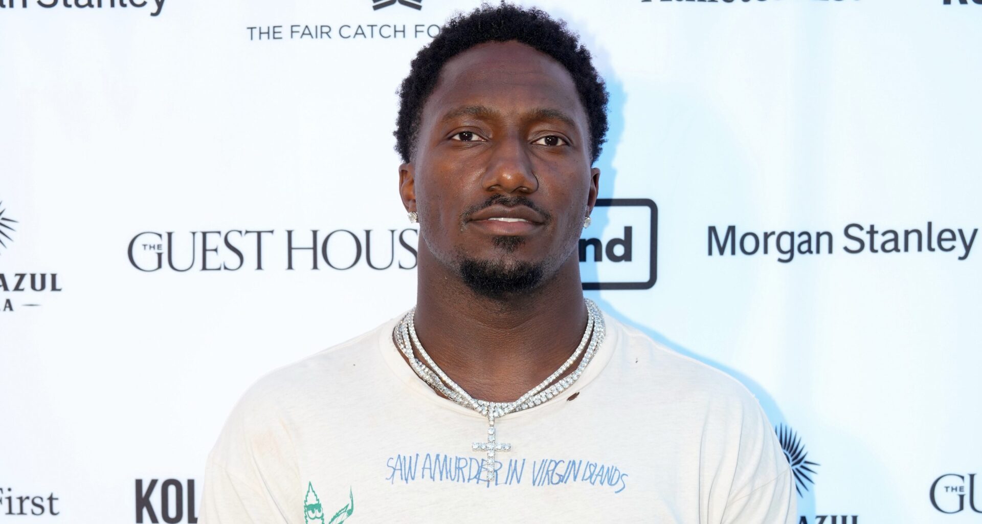 NFL Insider Calls Ex-Commanders WR Deebo Samuel's Free Agency Situation 'Confusing'