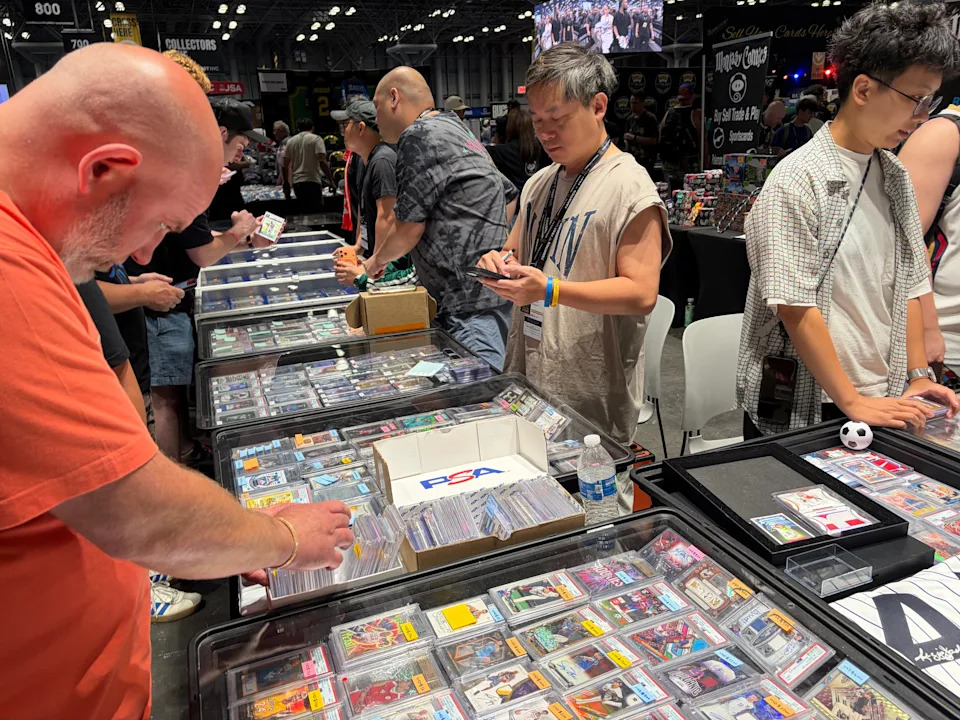Trading cards at Fanatics Fest 2026 (July 18, 2026)