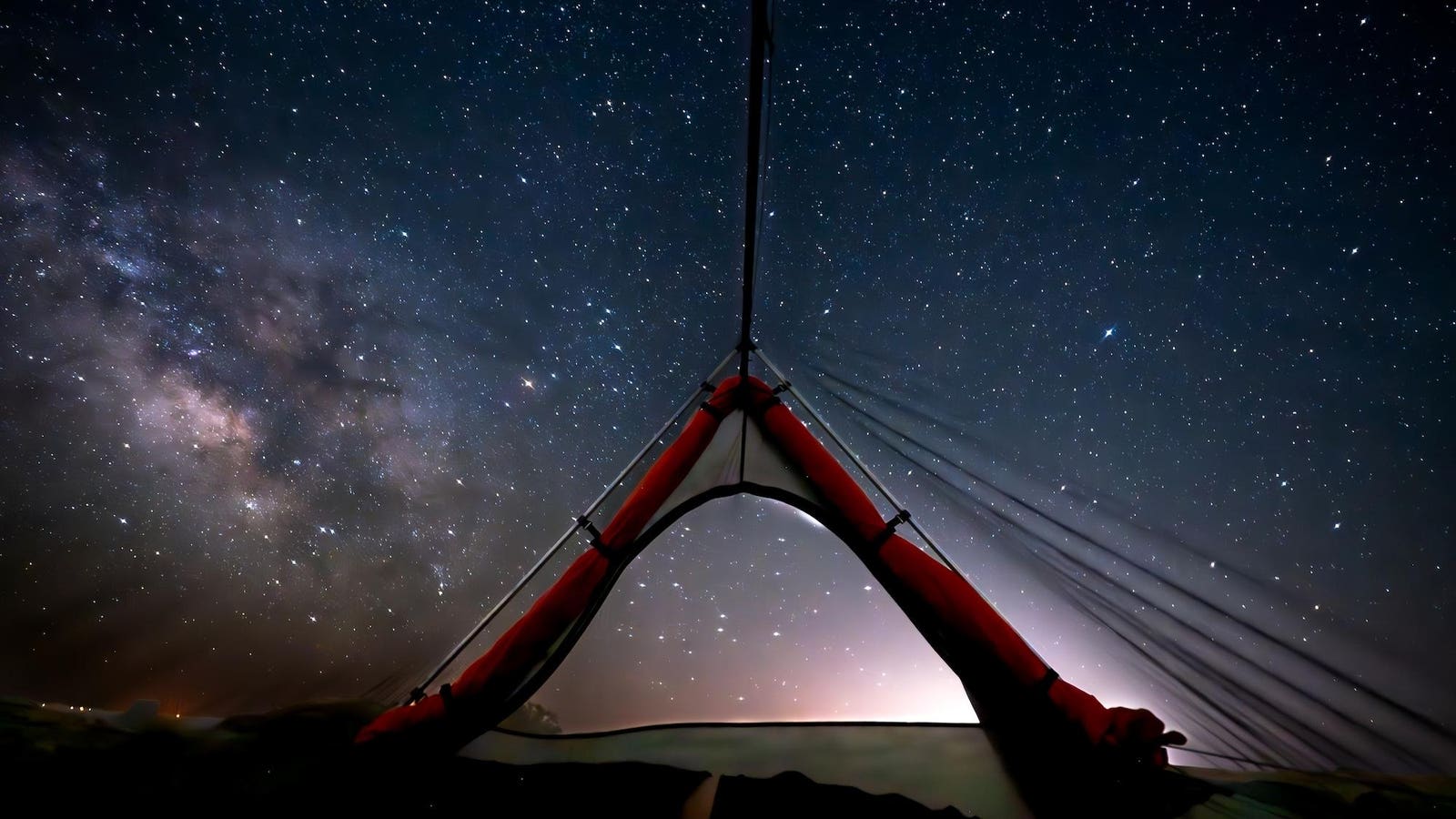 7 Stargazing Accessories You Need This Summer — And When To Use Them