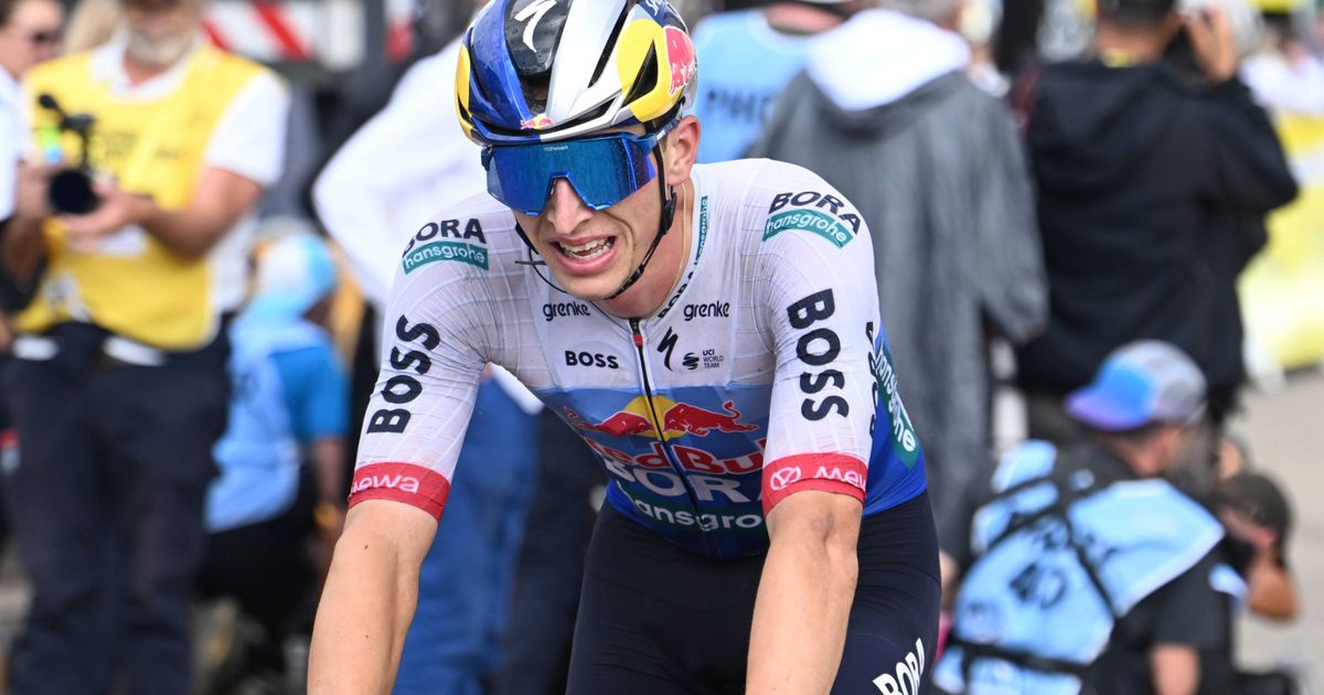 Vingegaard and Lipowitz have different views of stage 14 climb