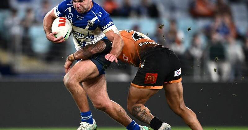 Sean O'Sullivan made a career statement with his performance for Canterbury against West Tigers. Photo: Dan Himbrechts/AAP PHOTOS