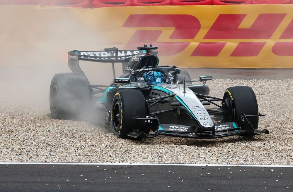 Gravel concerns: another failure to score set Russell back another 25 points in the title fight