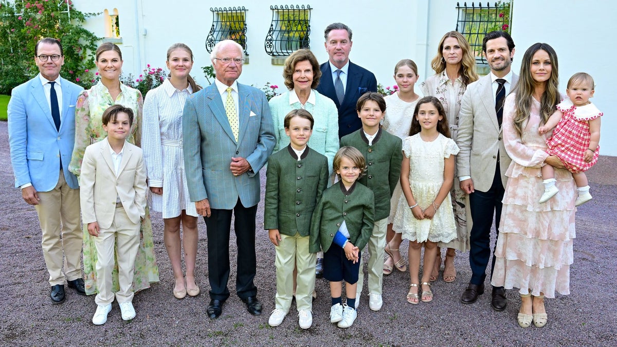 Mini Princes Julian and Gabriel steal the show at Sweden's Eurodance royal night out