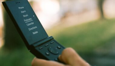 The Light Flip is a minimalist flip phone with a point to prove