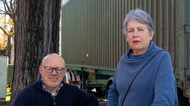 West Gate Tunnel: Thousands of promised replacement trees missing in City of Melbourne