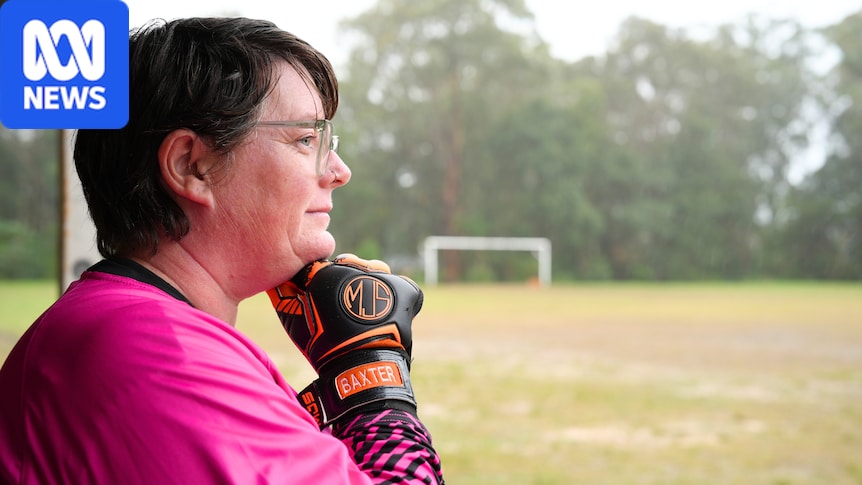 Berkeley Vale mother Louise Farley took up soccer for her dying son