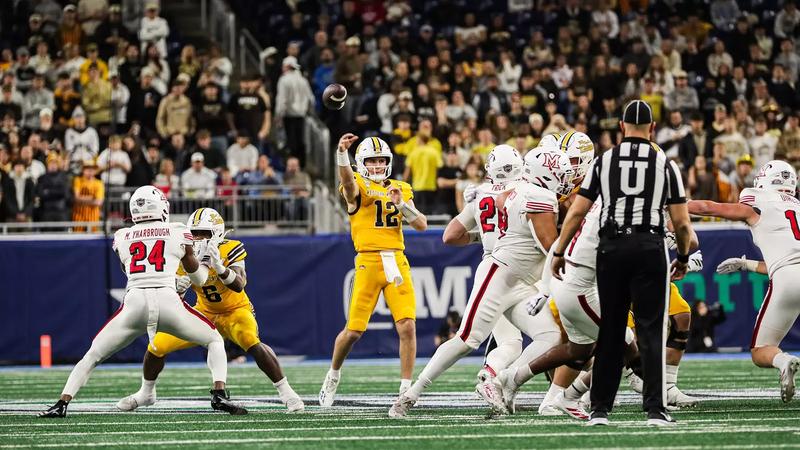 Broncos Top MAC Football Preseason Coaches Poll As the 2026 MAC Football Kickoff Gets Underway