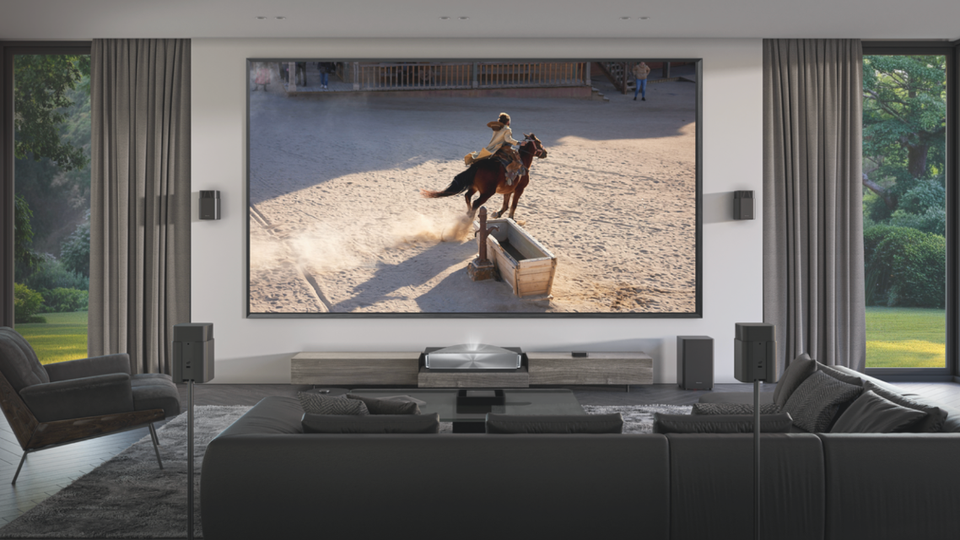 Hisense PX-4 Pro 