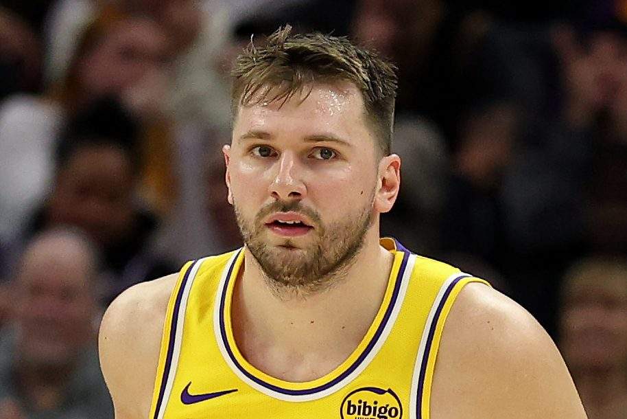 Report: Lakers Eyeing 24-Year-Old Rising Star to Pair With Luka Doncic