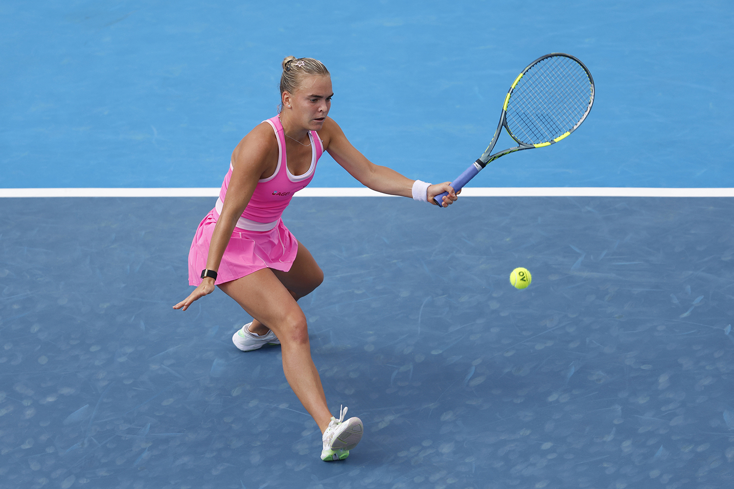 Bejlek drops just two games to Timofeeva, returns to Prague quarterfinals