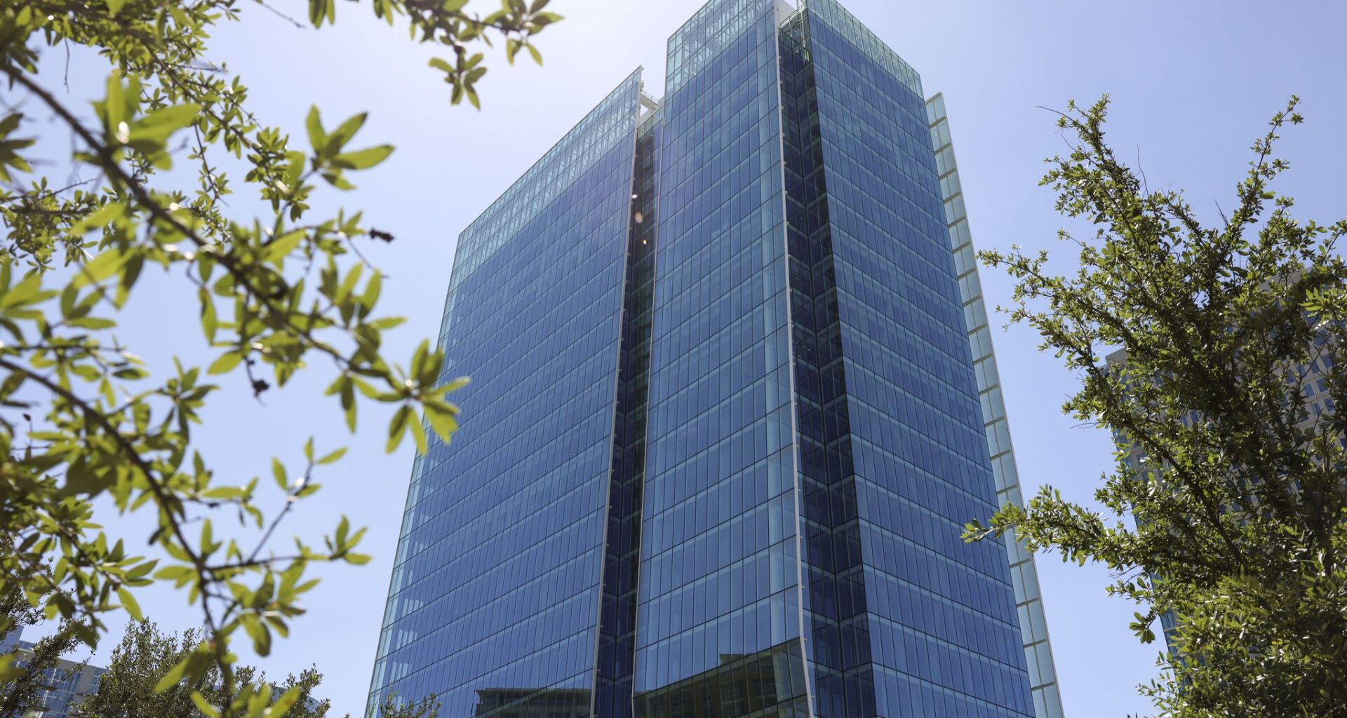 UBS opens wealth advice hub in Dallas