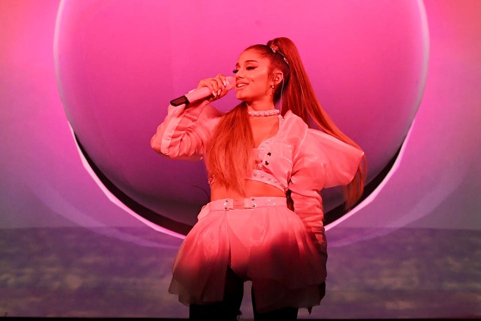 Ariana Grande "Sweetener World Tour" - London