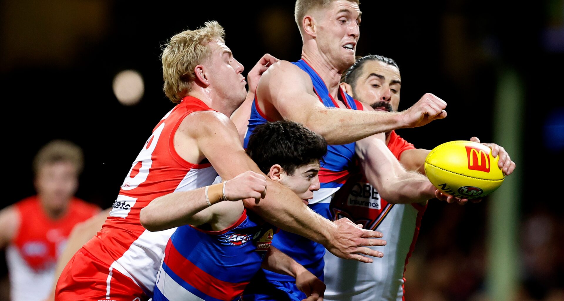 Beveridge explains English switch, Papley nears Swans return