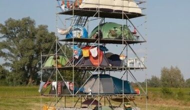 Willem de Haan's Highrise Campsite