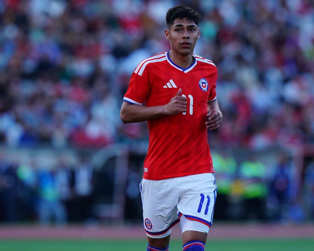Dario Osorio of Chile during the International Friendly match between Portugal and Chile at Estadio Nacional on June 6, 2026 in Oeiras, Portugal