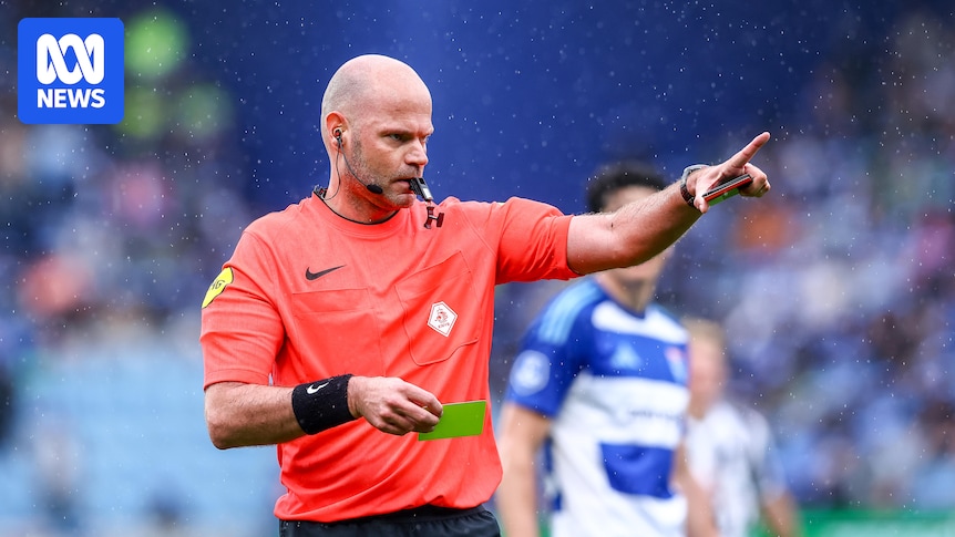 Dutch referee Rob Dieperink dead at 38 two months after World Cup axing