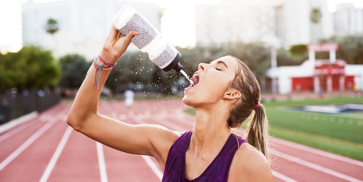 ‘I’m a sports nutritionist – this is exactly what I eat and drink before exercising in hot weather’