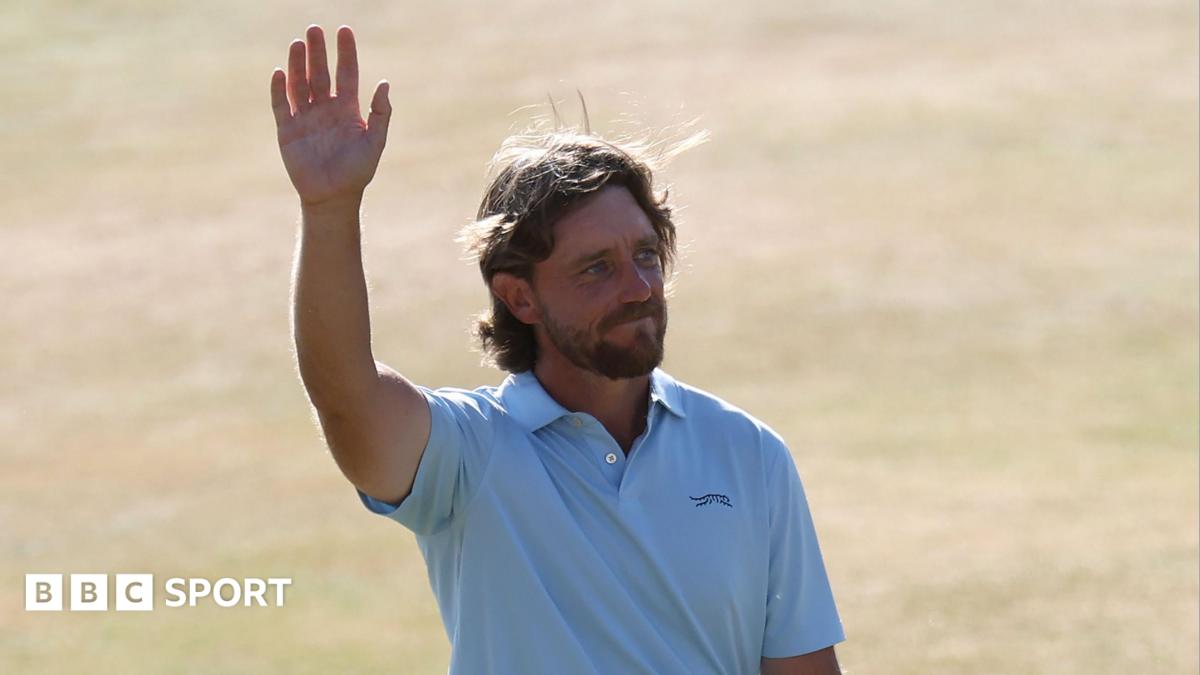 Tommy Fleetwood waves to the crowd at Royal Birkdale